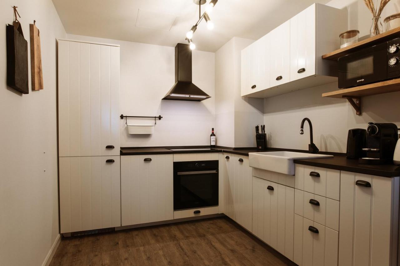 פויאנה ברשוב Silver Pine Apartment מראה חיצוני תמונה